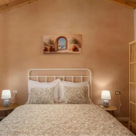 Stonica Villa